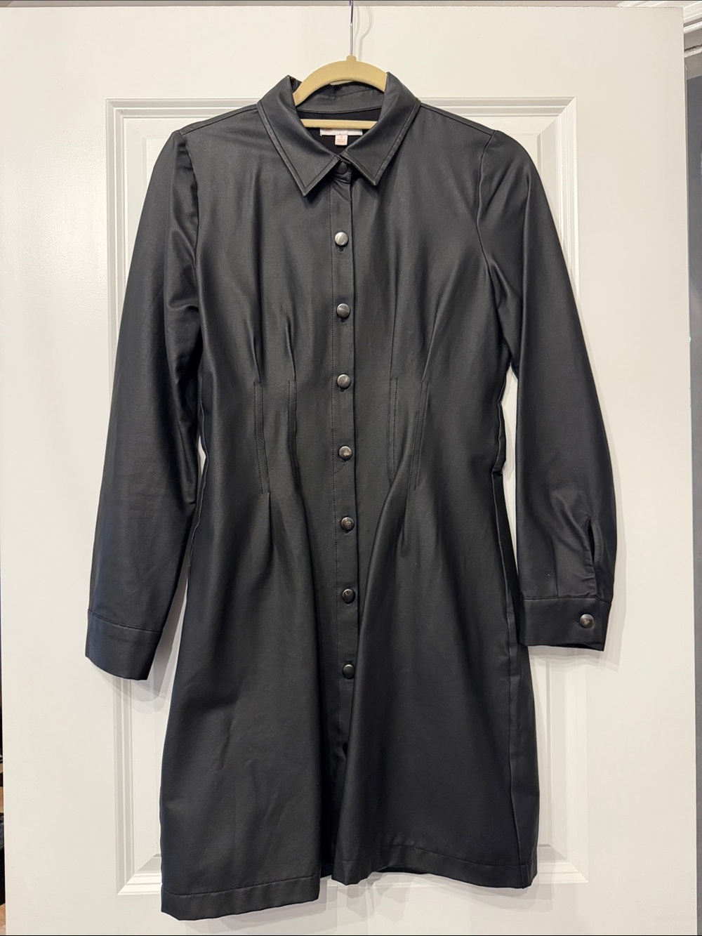 Gianni Bini Black Faux Leather Snap-Front dress
